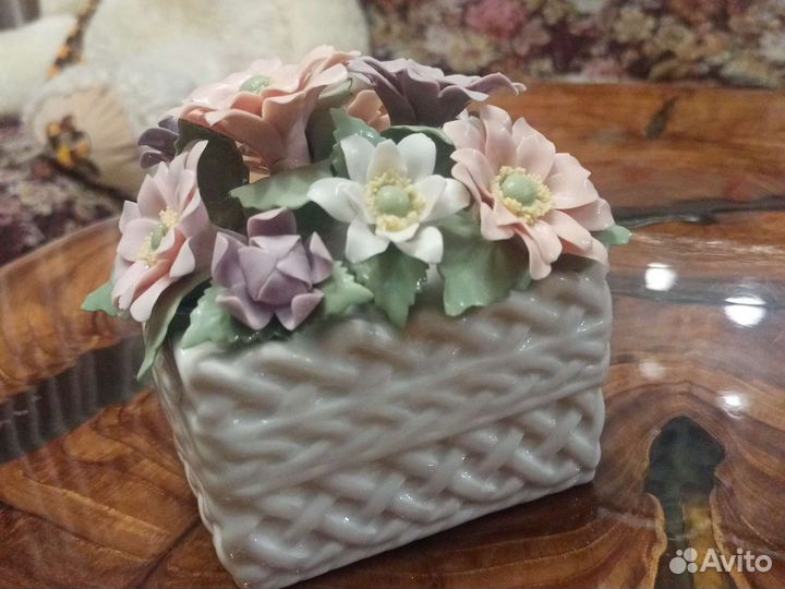 Фарфоровые статуэтки италия