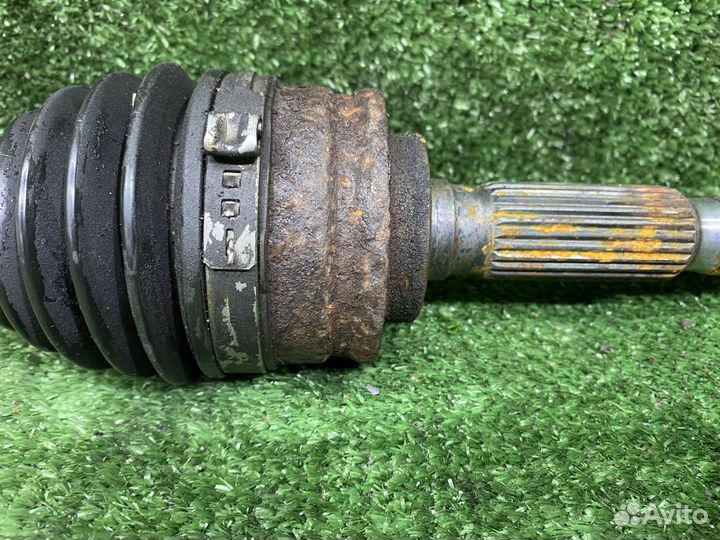 Привод mitsubishi lancer 10 CY4A 4B11 L R 2009 Зад