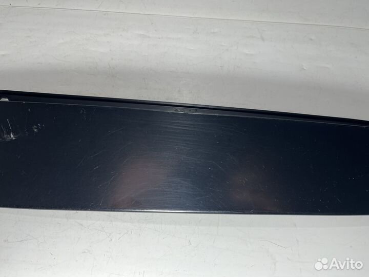 Накладка двери передняя левая BMW E90