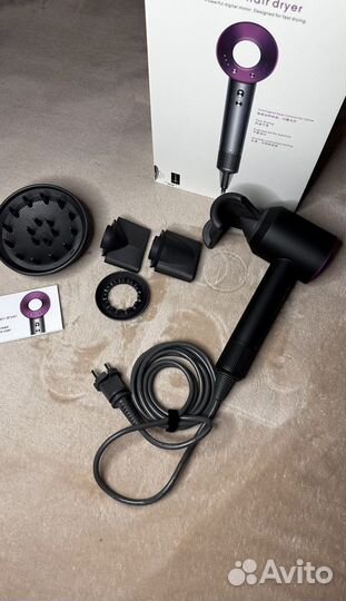 Фен Dyson новый