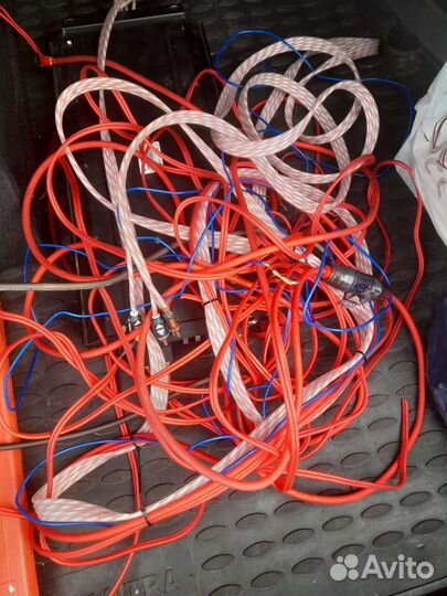 Сааб, усилитель, провода