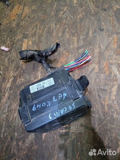 Hyundai solaris 1 корпус блок предохранителя