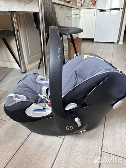 Автокресло 0+ cybex aton q