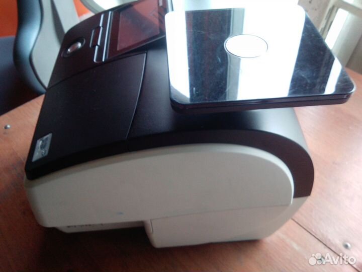 Франкировальная машина PostBase 30