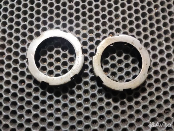 Гайки коленей Иж 56 планета 1/2