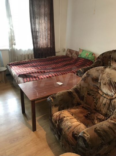 4-к. квартира, 100 м², 2/9 эт.