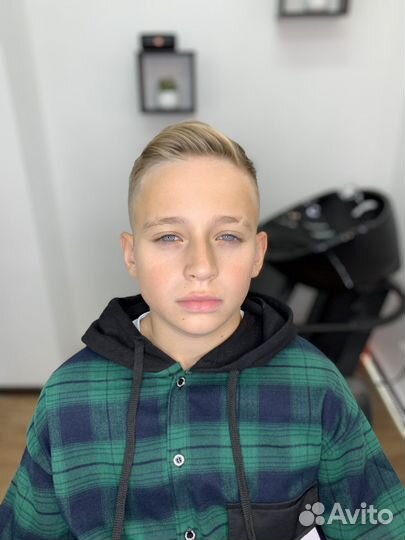 Мужские стрижки Барбер-мужской парикмахер