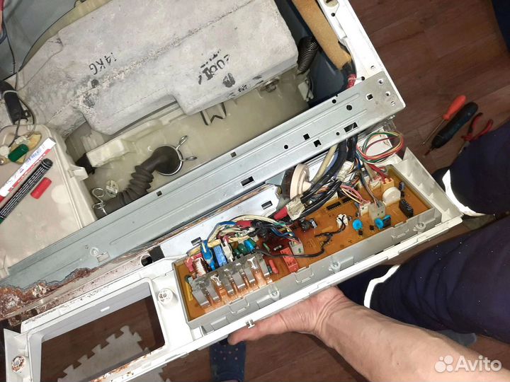 Ремонт стиральных машин Ремонт холодильников