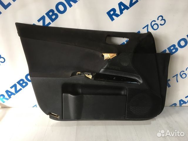 Обивка передней двери лев. lexus IS350 3.5 ат седа