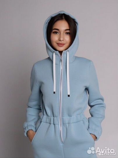 Комбинезон женский утепленный