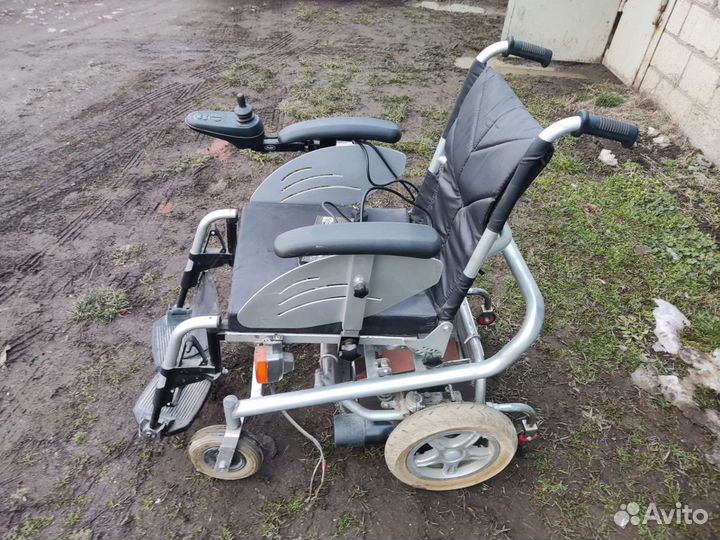 Инвалидная коляска с электроприводом электрическая
