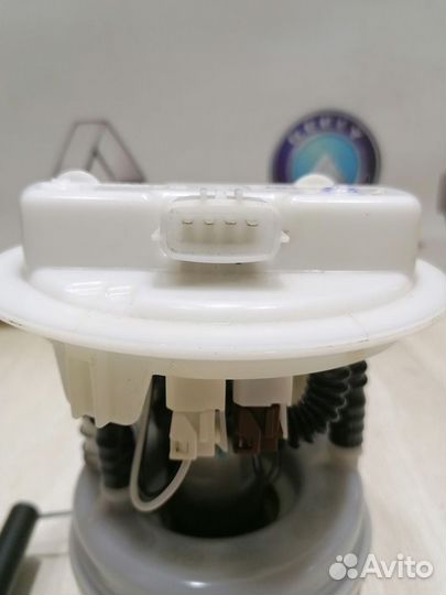 Бензонасос Топливный насос Nissan terrano D10