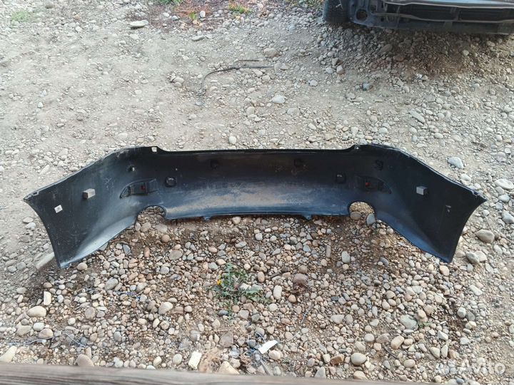 Задний бампер lexus is 250