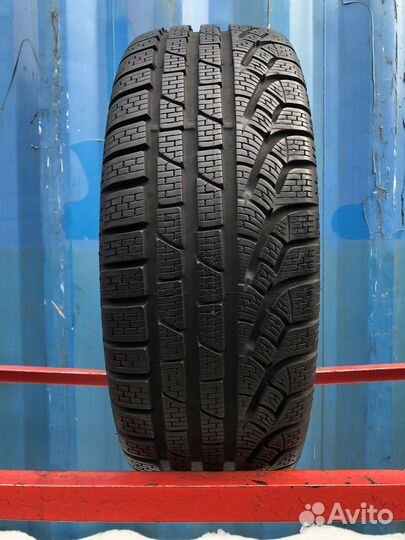 Pirelli Winter Sottozero II 205/55 R16