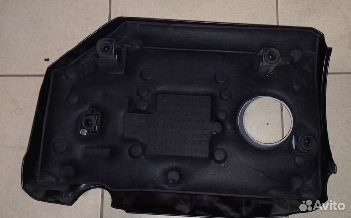 Крышка двигателя декоративная Vag