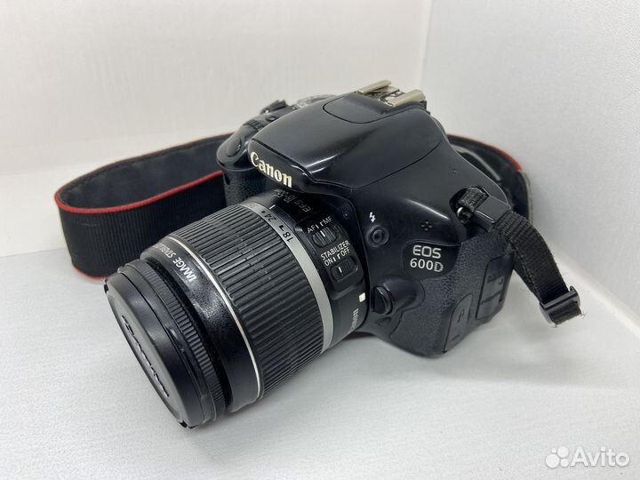 Зеркальный фотоаппарат Canon 600D + 18-55mm