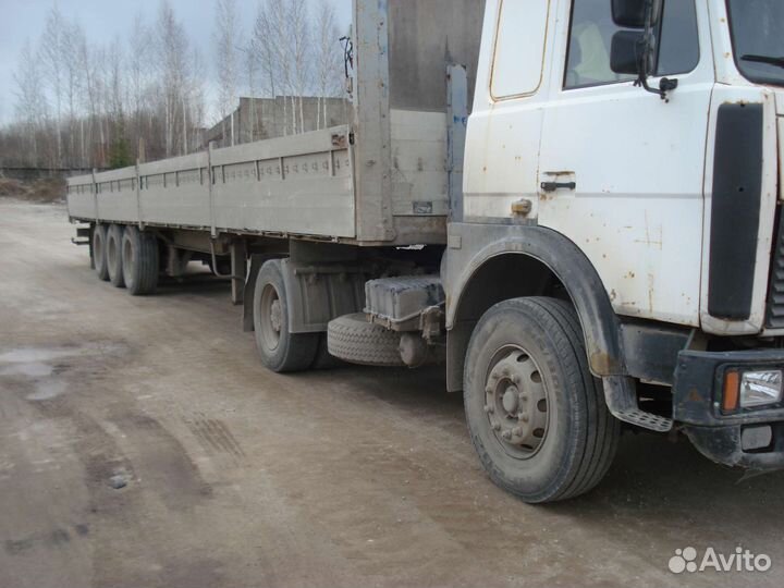 МАЗ 543203-220 с полуприцепом, 2006