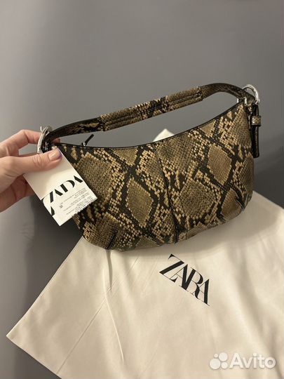Zara сумка змеиный принт тренд 2025