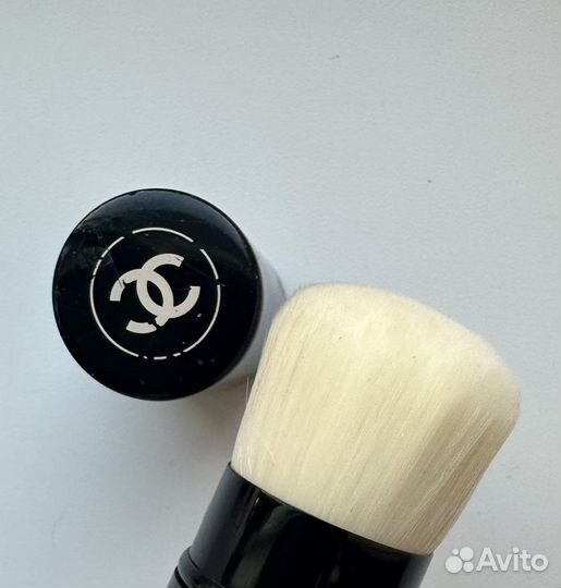 Chanel кисть кабуки б/у