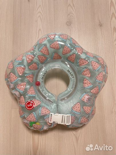 Круг на шею для купания
