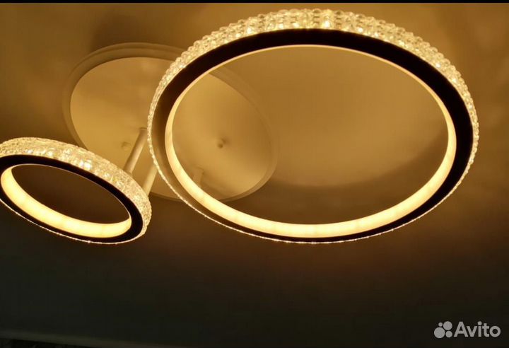 Люстра потолочная светодиодная новая