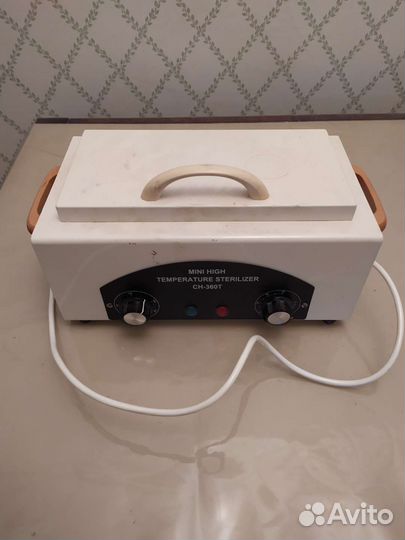Стерилизатор для маникюрных инструментов