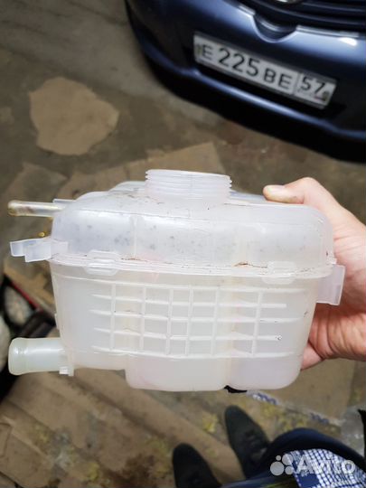 Расширительный бачок opel astra j