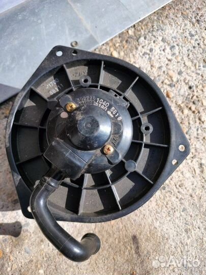 Моторчик печки Mitsubishi Lancer 9 1.6 4G18 2006