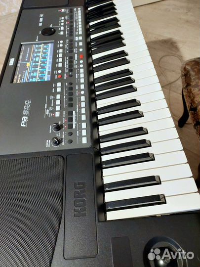 Синтезатор Korg pa 600 Next