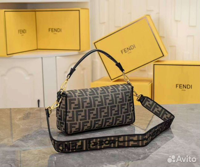 Сумка fendi