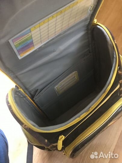 Продам ортопедический рюкзак для мальчика