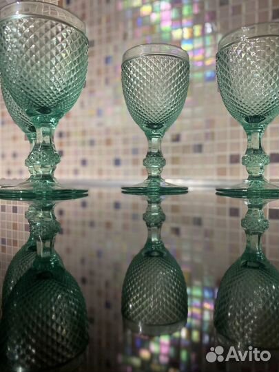 Продам набор бокалов для напитков