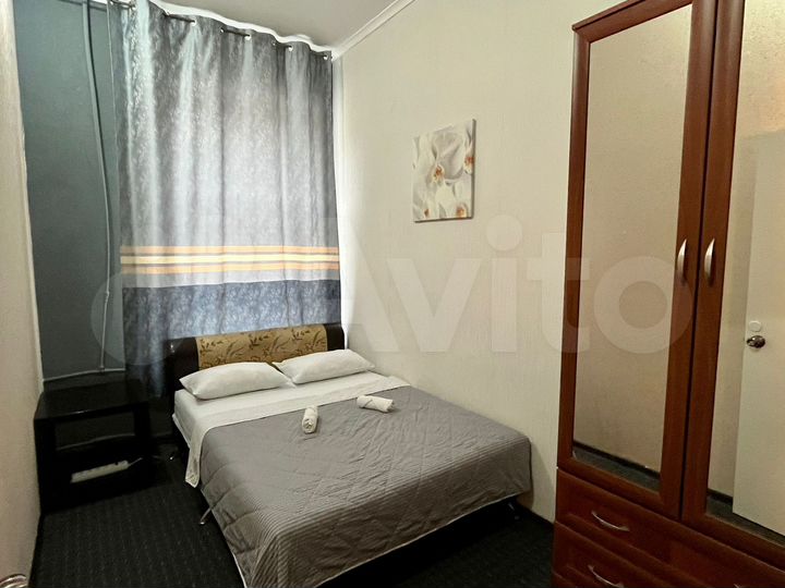 Комната 18 м² в 5-к., 4/4 эт.