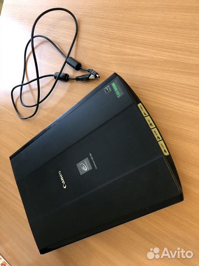 Сканер Canon lide 100
