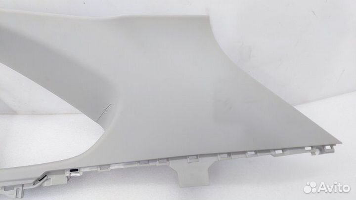 Обшивка стойки задняя правая Toyota Rav4 XA50