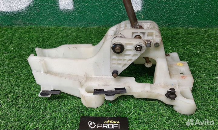 В наличии: Кулиса на Mitsubishi Lancer 10