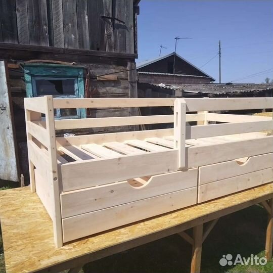 Детская кровать