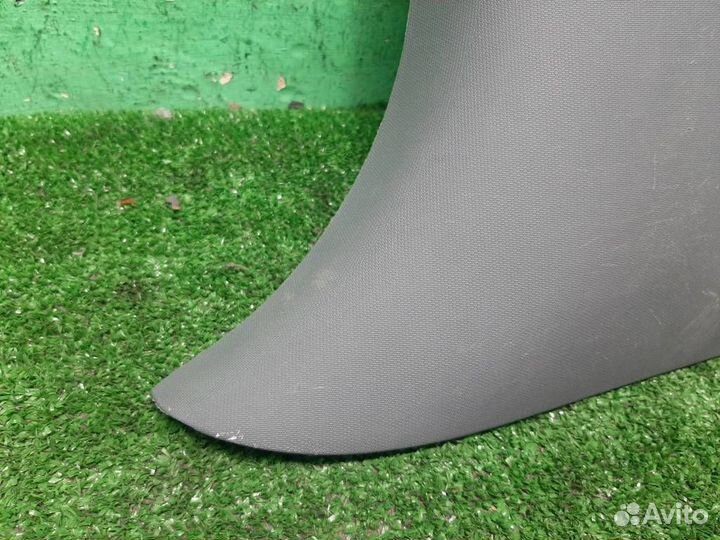 Накладка порога переднего левого внутри Toyota Ay