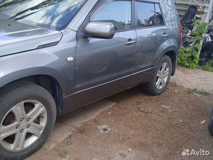 В разборе suzuki grand vitara 08-12г 2л 4WD