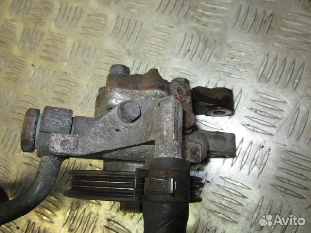 Насос гур для Киа Спортаж сиид серато 2 2.0 G4GC