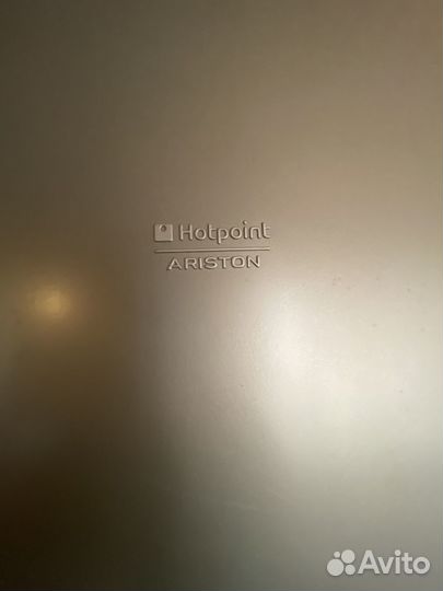 Холодильник Hotpoint Ariston / гарантия 1 год