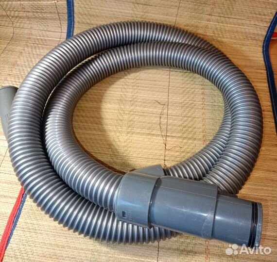 Шланг для пылесоса