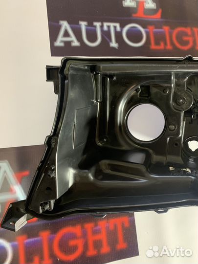 Корпус фары Toyota Land Cruiser 200 12-15 левый