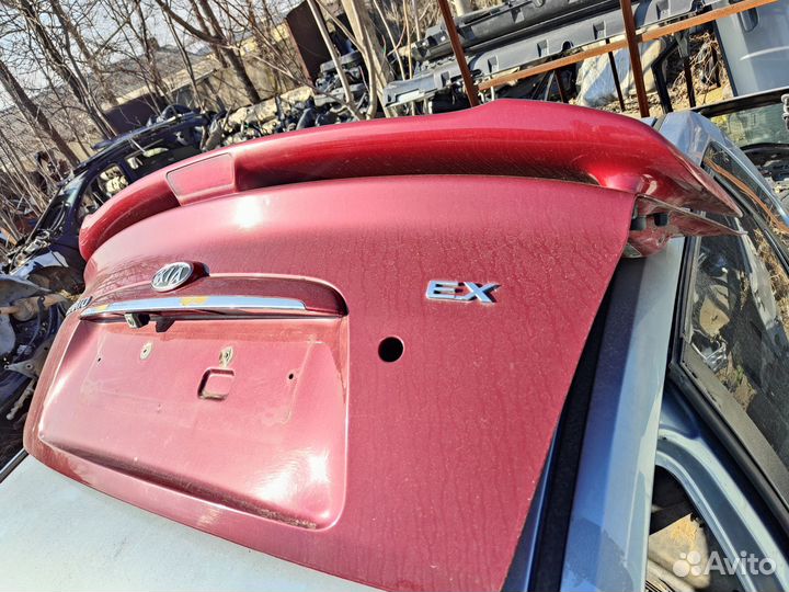 Kia Cerato 1 крышка багажника