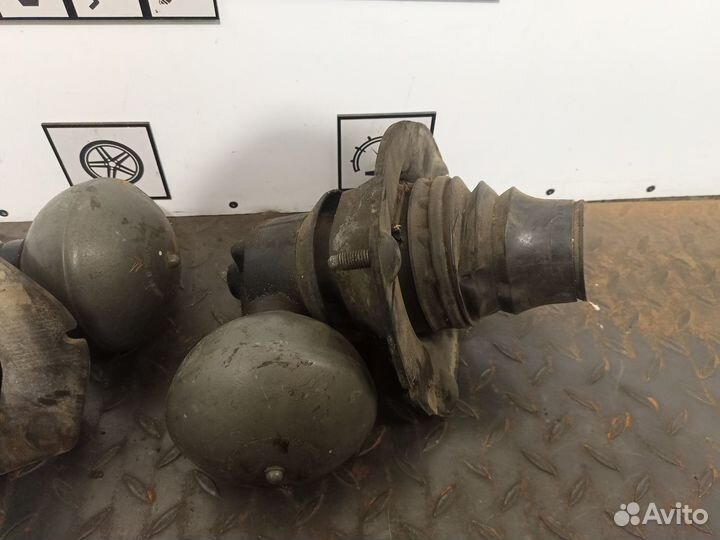 Опора переднего амортизатора верхняя Citroen C5