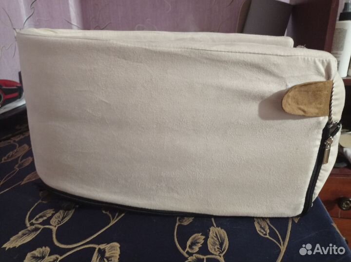 Автокресло- переноска для животных