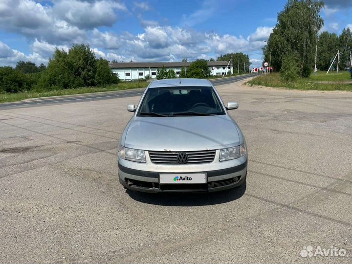 Volkswagen Passat 1.8 AT, 1999, 315 000 км