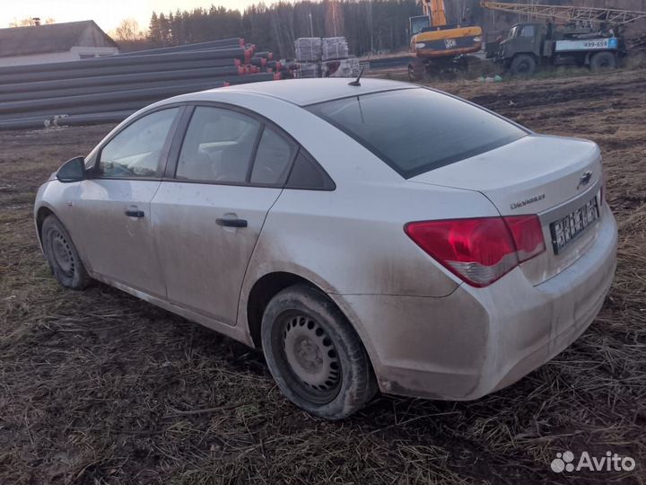 Форсунка топливная Chevrolet Cruze 1 1.6 F16D3