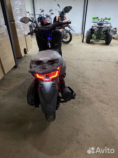 Скутер Yamaha (Реплика инжектор ) 150