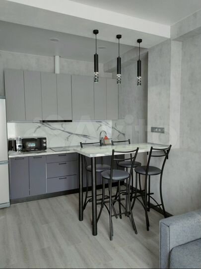 2-к. квартира, 54 м², 2/4 эт.